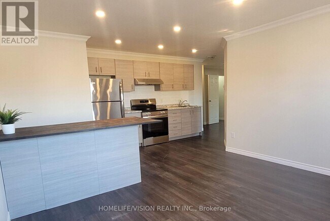 Photo du bâtiment - 130 King St E