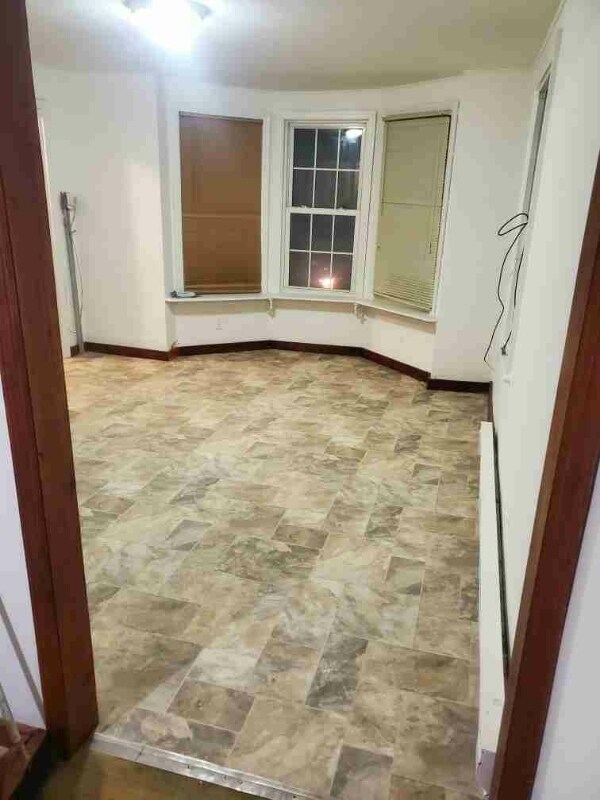 Foto principal - 129 Cedar St