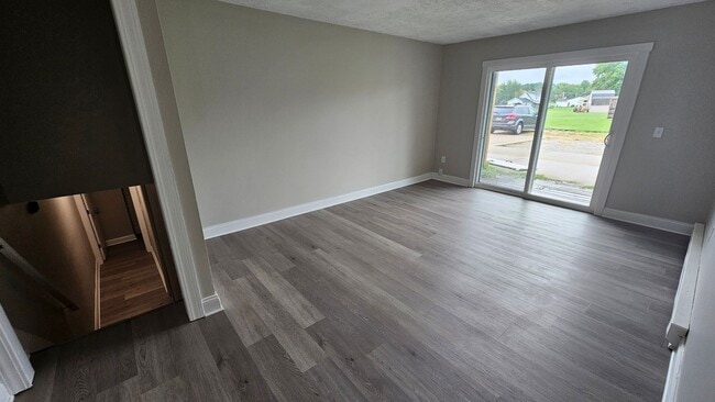 Foto del edificio - 940 Piper Rd