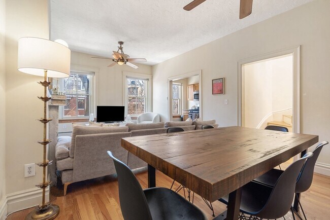 Building Photo - 70 Rutland St