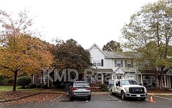 Building Photo - 11519 Retriever Way