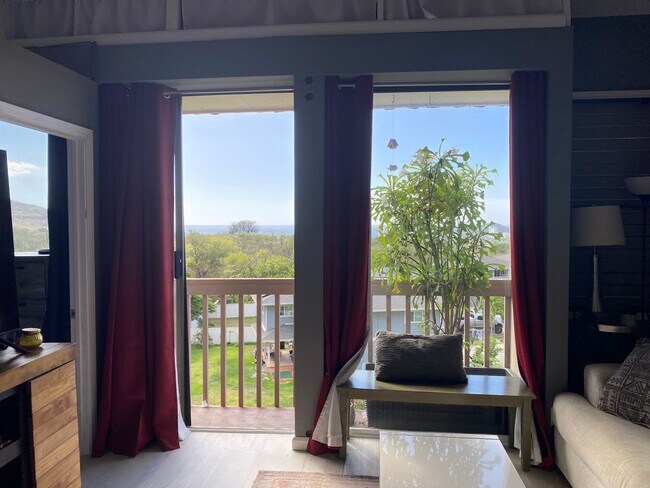 Building Photo - Makaha Valley Plantation - Two Bedroom