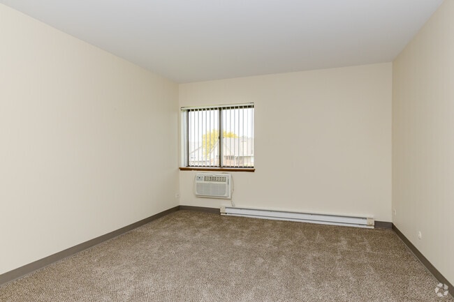 1BR, 1BA - Primer dormitorio - Idyllwild Apartments