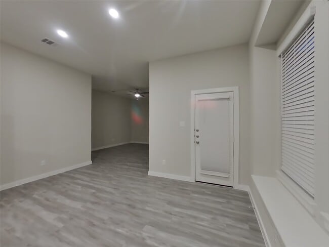 Building Photo - 22721 Terrazzo Dr