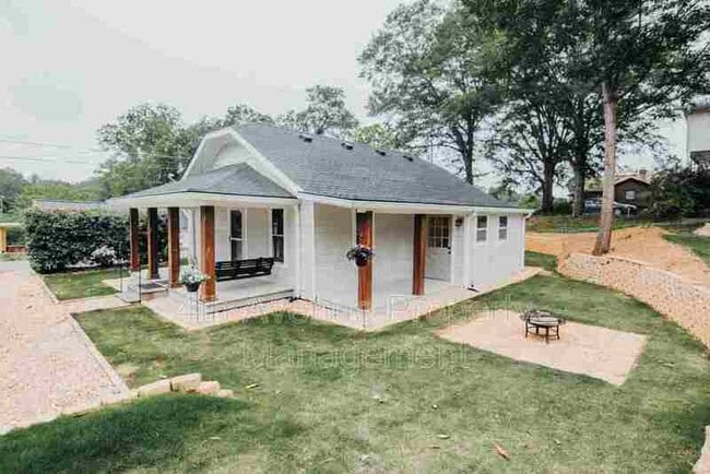 Building Photo - 529 Jackson St