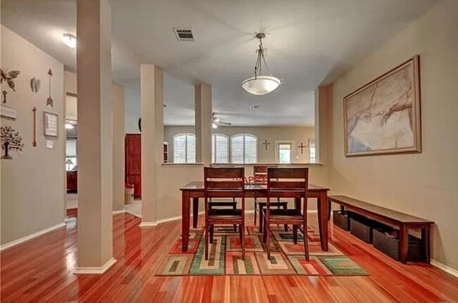 Building Photo - 4612 Chesney Ridge Dr