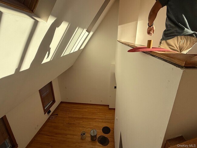 Foto del edificio - 66 S Broadway