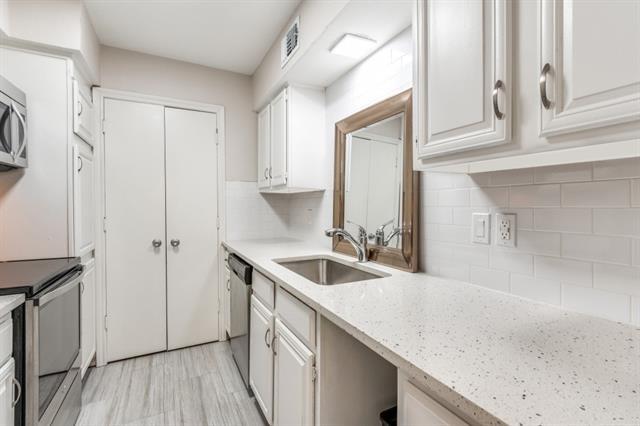 Foto del edificio - 6315 Campbell Rd