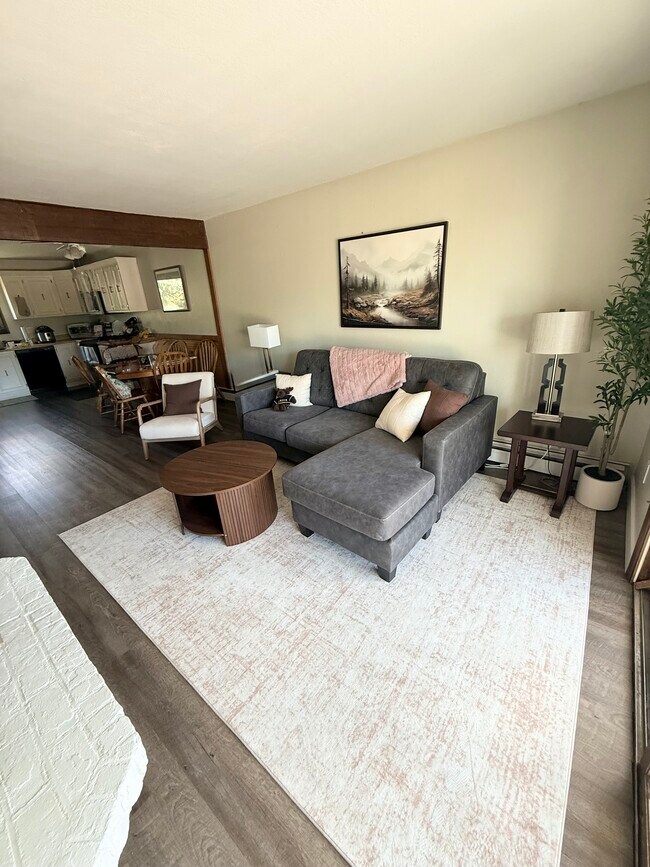 Foto del edificio - 11527 Heritage Ct