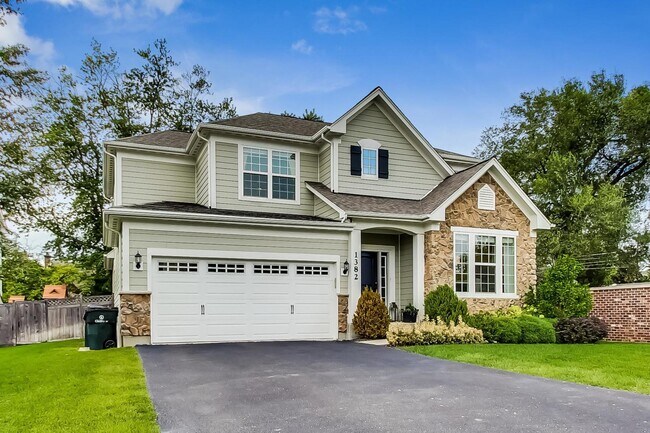 Building Photo - 1382 Kensington Ct