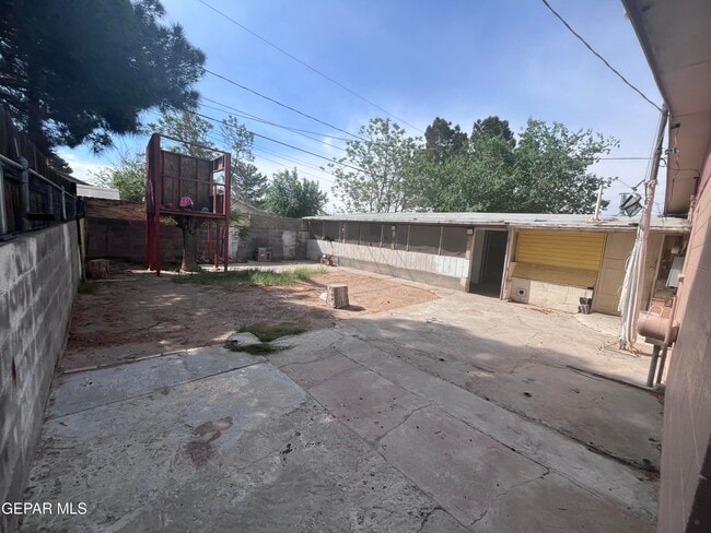 Foto del edificio - 216 Pacific Dr