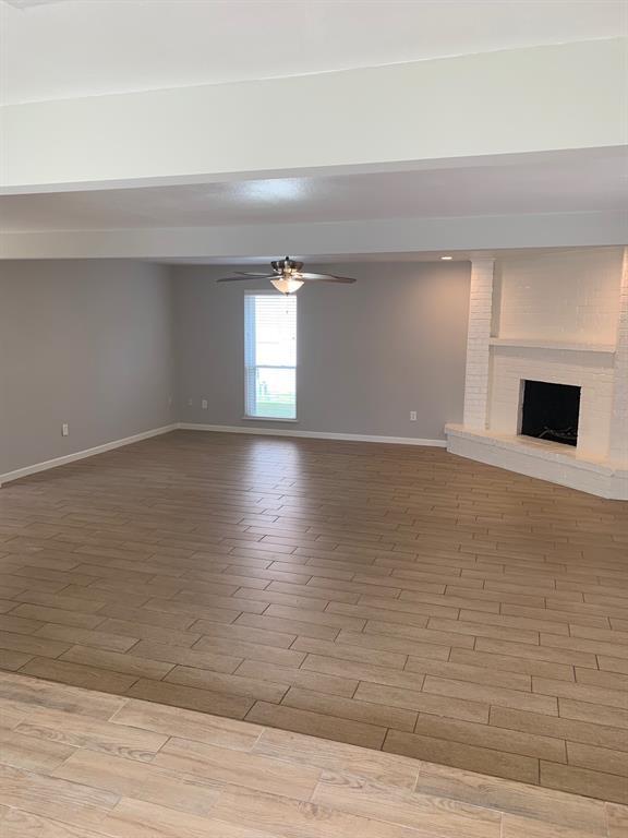 Building Photo - 12219 Chartwell Dr