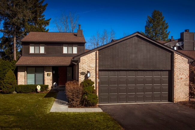 Building Photo - 4176 Wabeek Lake Dr S