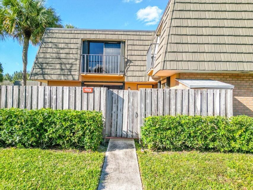 Primary Photo - 4113 41st Way