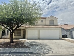 Building Photo - 823 Zinnia Cir