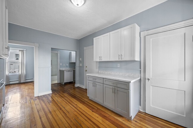 Building Photo - 255 Jefferson Ave
