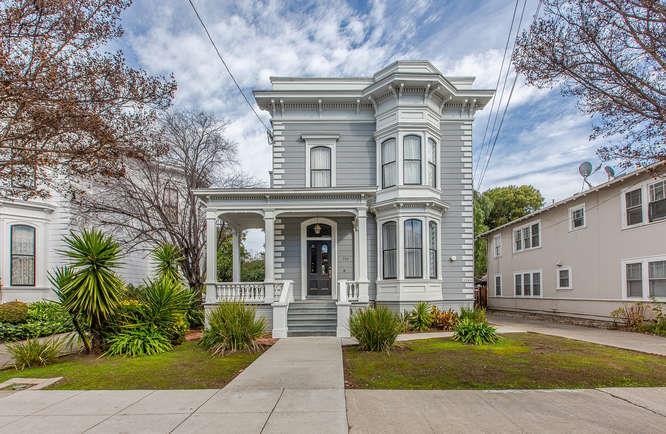 Primary Photo - 332 N 3rd St