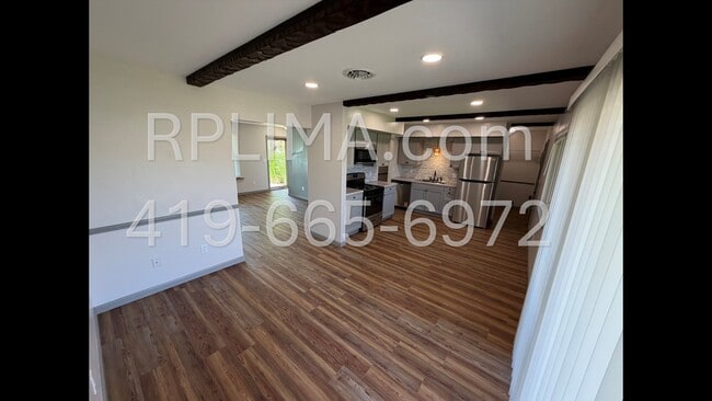Foto del edificio - 614 Westbrook Dr