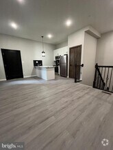 Building Photo - 405 N Simpson St