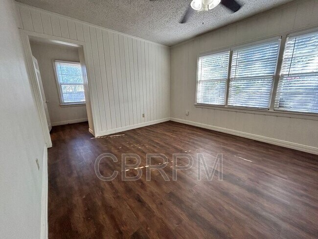 Foto del edificio - 2216 30th St