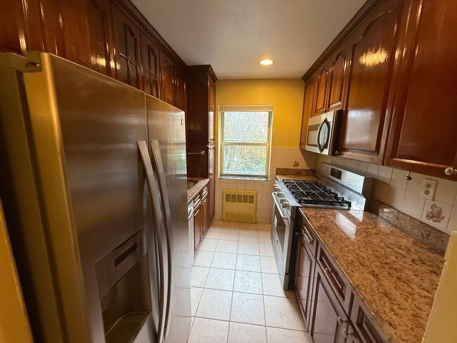 Photo - 63-11 110th St Apartment