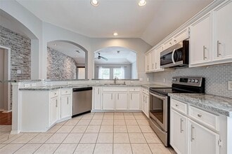 Building Photo - 7306 Autumn Aspen Ln