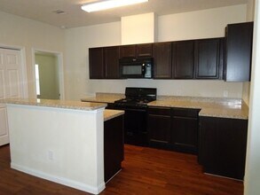 Building Photo - 5935 Brenwood Trails Ln