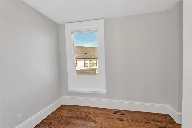 Foto del edificio - 419 Poplar St