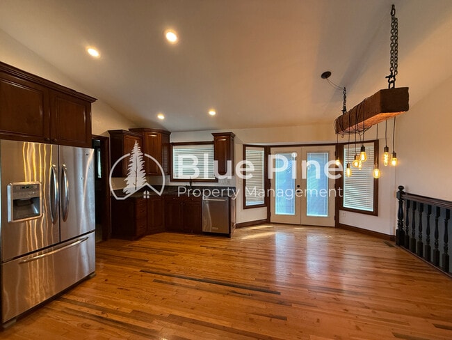Building Photo - 3834 E 446 N