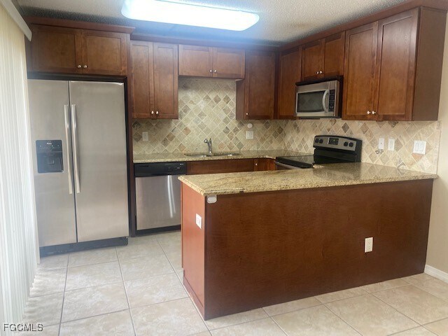 Foto del edificio - 1520 Park Meadows Dr