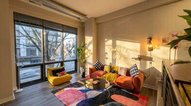 Building Photo - 1715 8th St NW