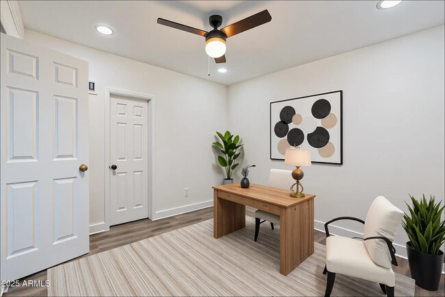 Foto del edificio - 8124 E Whitton Ave