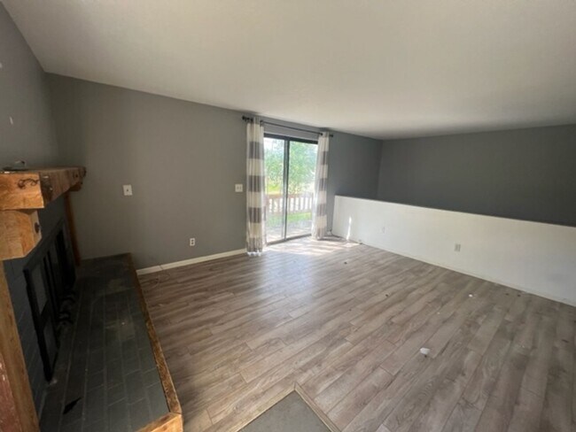 Foto del edificio - Wonderful single-family home for rent in downtown Fairplay!