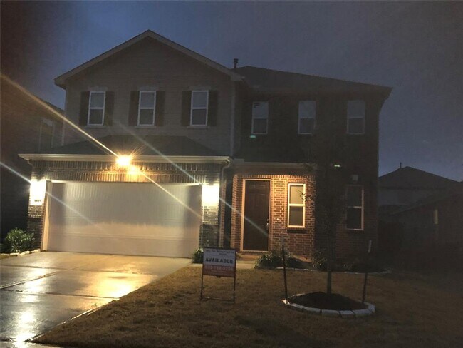 Foto del edificio - 4843 Lucky Fawn Ln