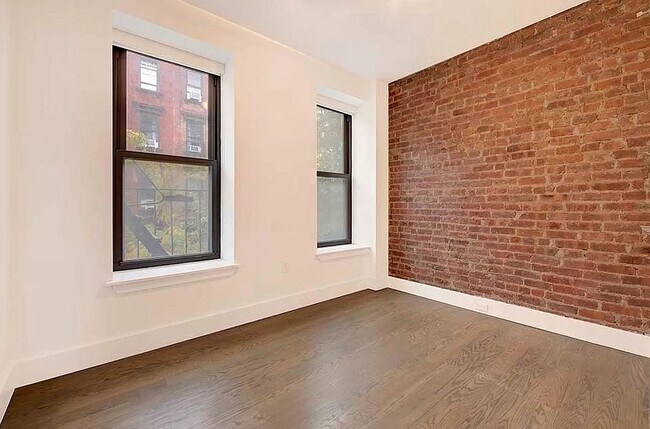 Building Photo - 81 Orchard Street