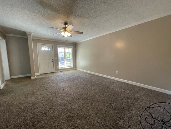 Living Room - 9 Findlay St