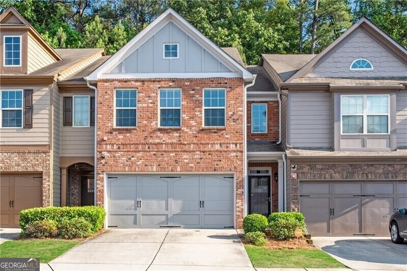 Foto principal - 2242 Knoxhill View