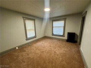 Building Photo - 678 Crosby St