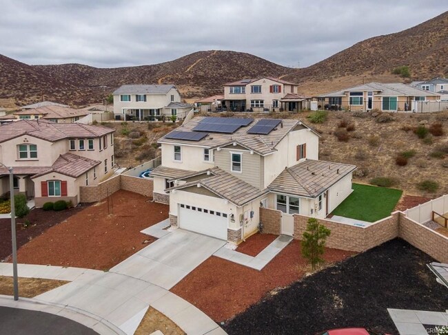 Foto del edificio - 28819 Callisto Ct