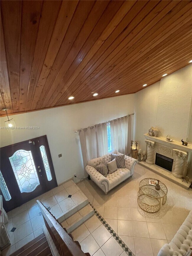 Building Photo - 14774 SW 43rd Way
