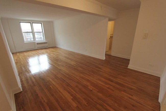 Building Photo - 14477 41st Ave