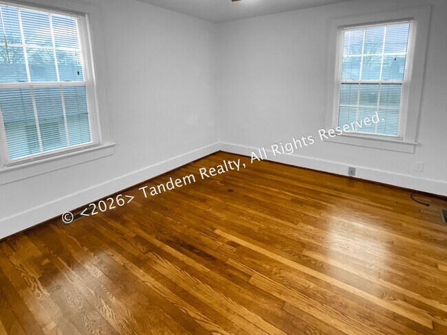 Foto del edificio - 1602 16th Ave S