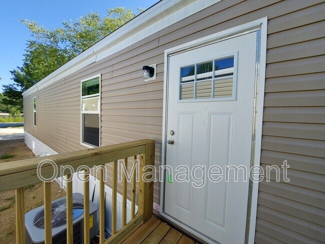 Foto del edificio - 7534 US-60