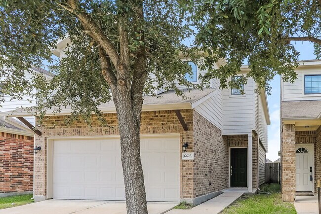Building Photo - 6623 Sharpstone Creek Ln