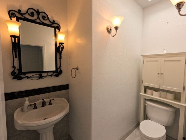 Building Photo - 2947 Longbow Loop