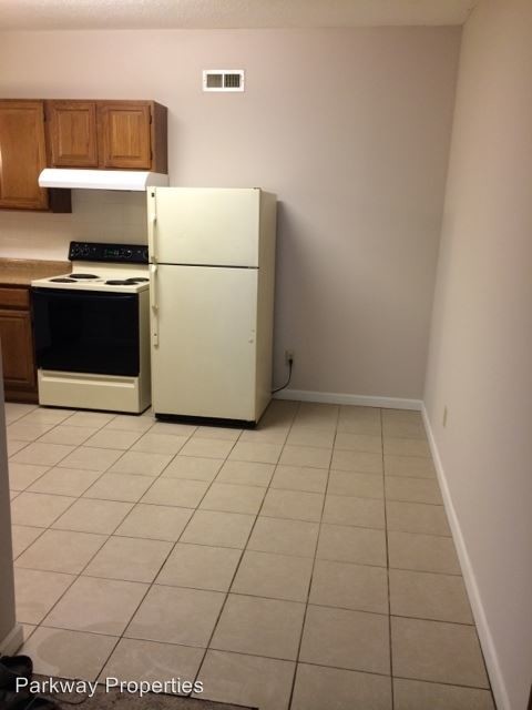 Foto del edificio - 2348-2348 Murphy Dr