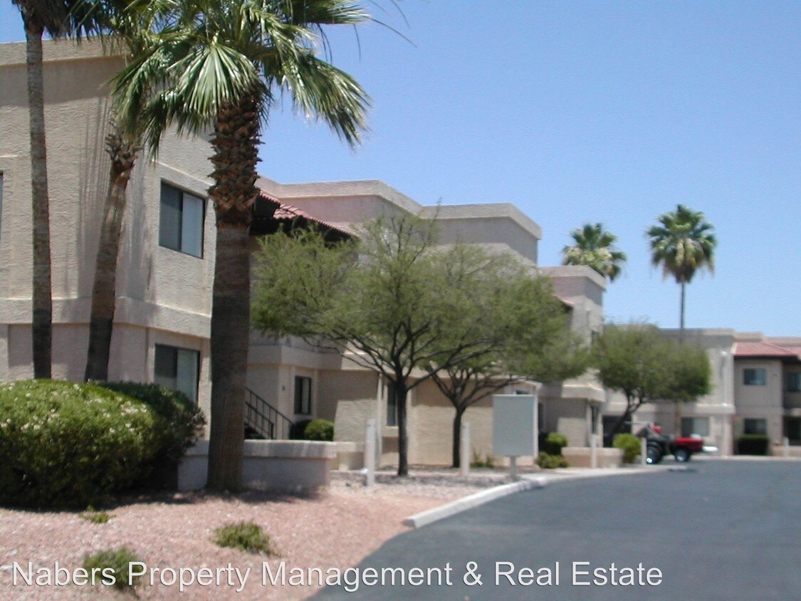 Primary Photo - 16528 E Gunsight Dr