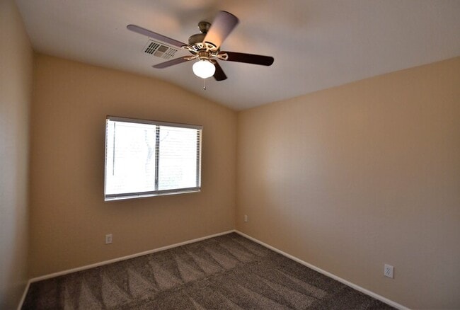 Building Photo - 3 bed 2 bath home in Circle Cross Ranch! N...
