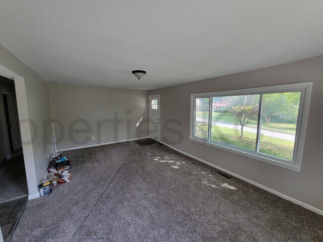 Foto del edificio - 5336 Farley St