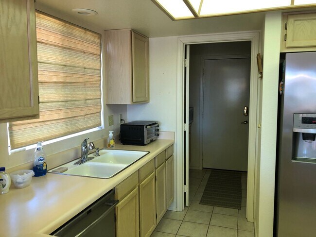 Foto del edificio - 1364 Leisure World
